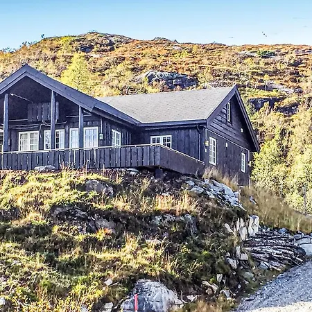 5 Bedroom In Matredal Holiday home Matre